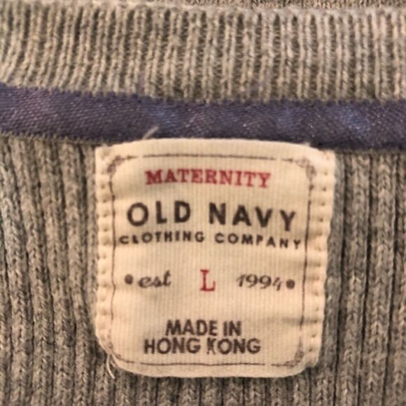 Old Navy sweater - Picture 4 of 4